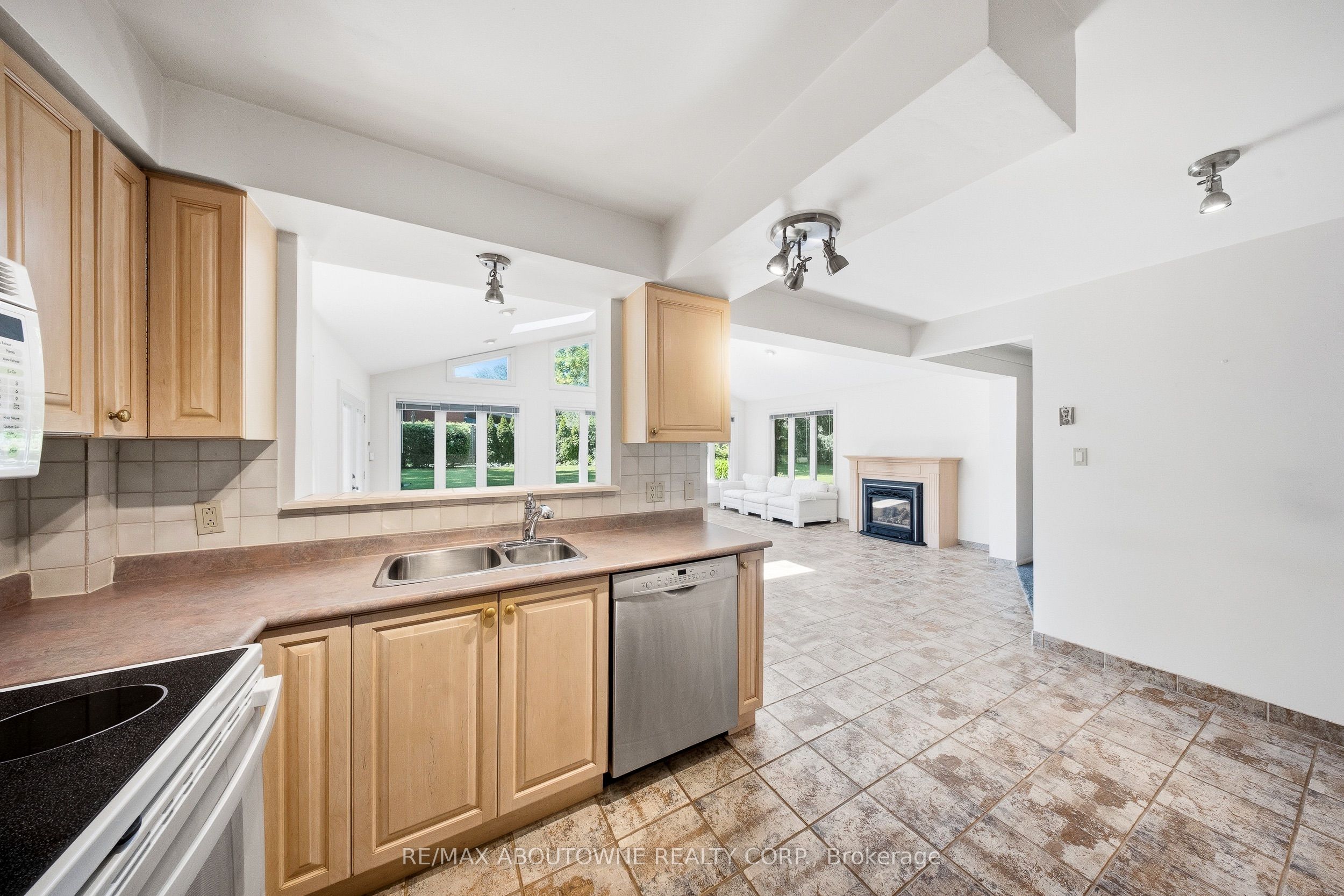 73 Price Avenue, Hamilton ‣ X13533426 73 Price Avenue, Hamilton ‣ X13533426