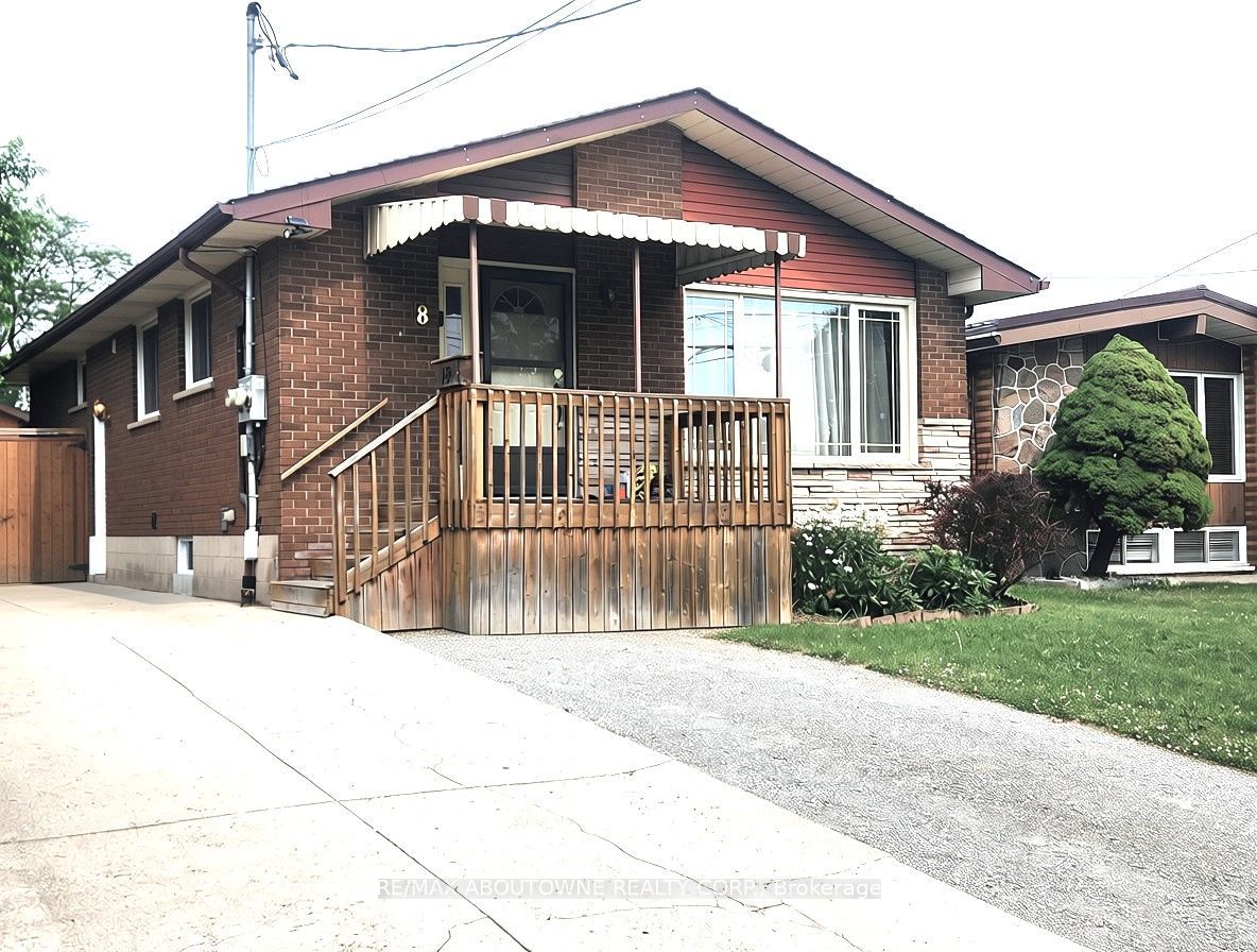 18 Greeningdon Drive, Hamilton