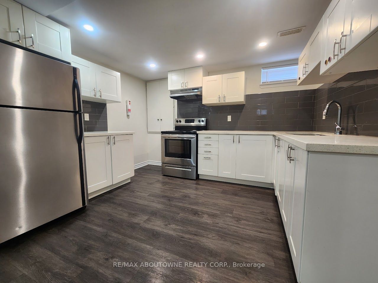 18 Greeningdon Drive, Hamilton ‣ X13582788 18 Greeningdon Drive, Hamilton ‣ X13582788
