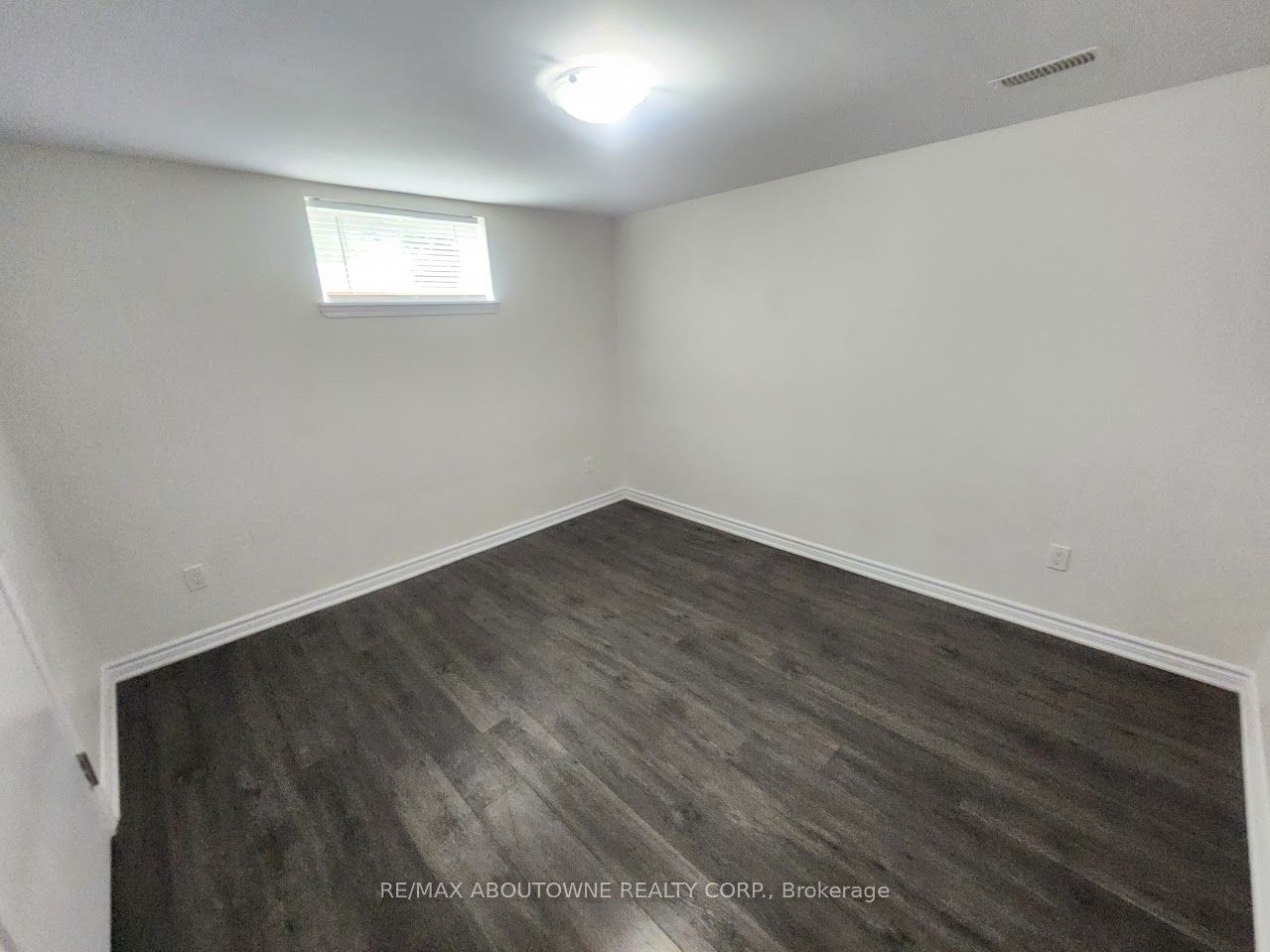 18 Greeningdon Drive, Hamilton ‣ X13582788 18 Greeningdon Drive, Hamilton ‣ X13582788