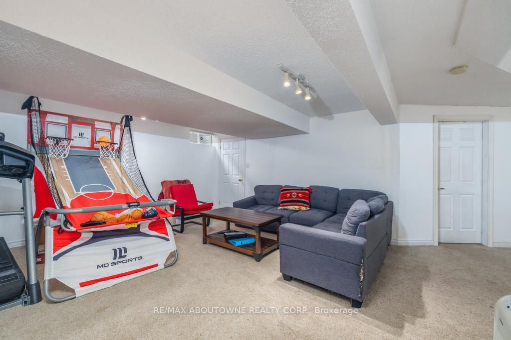 14 SABLE Drive, Hamilton ‣ X13587856 14 SABLE Drive, Hamilton ‣ X13587856