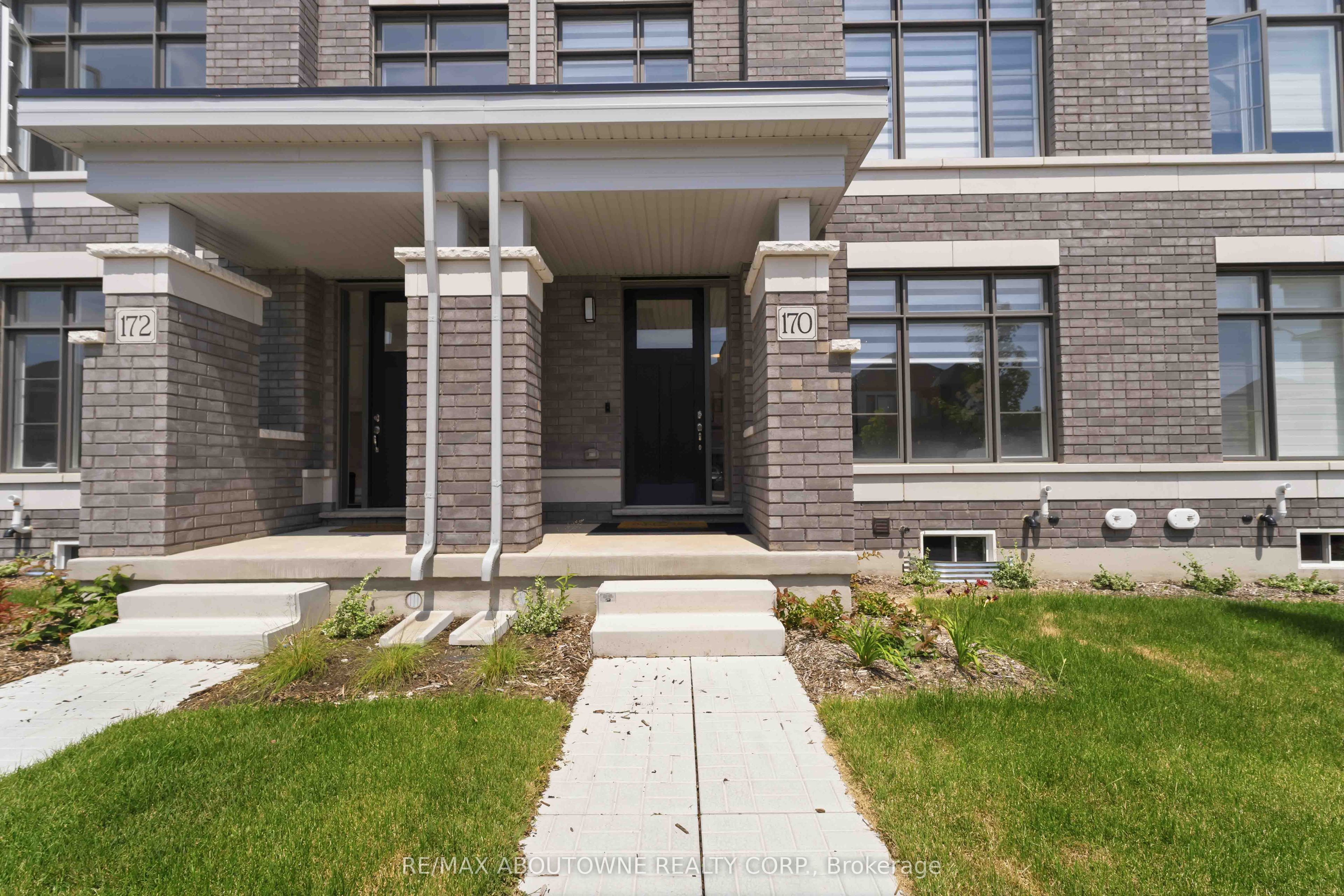 170 Spitfire Drive, Hamilton ‣ X13616126 170 Spitfire Drive, Hamilton ‣ X13616126