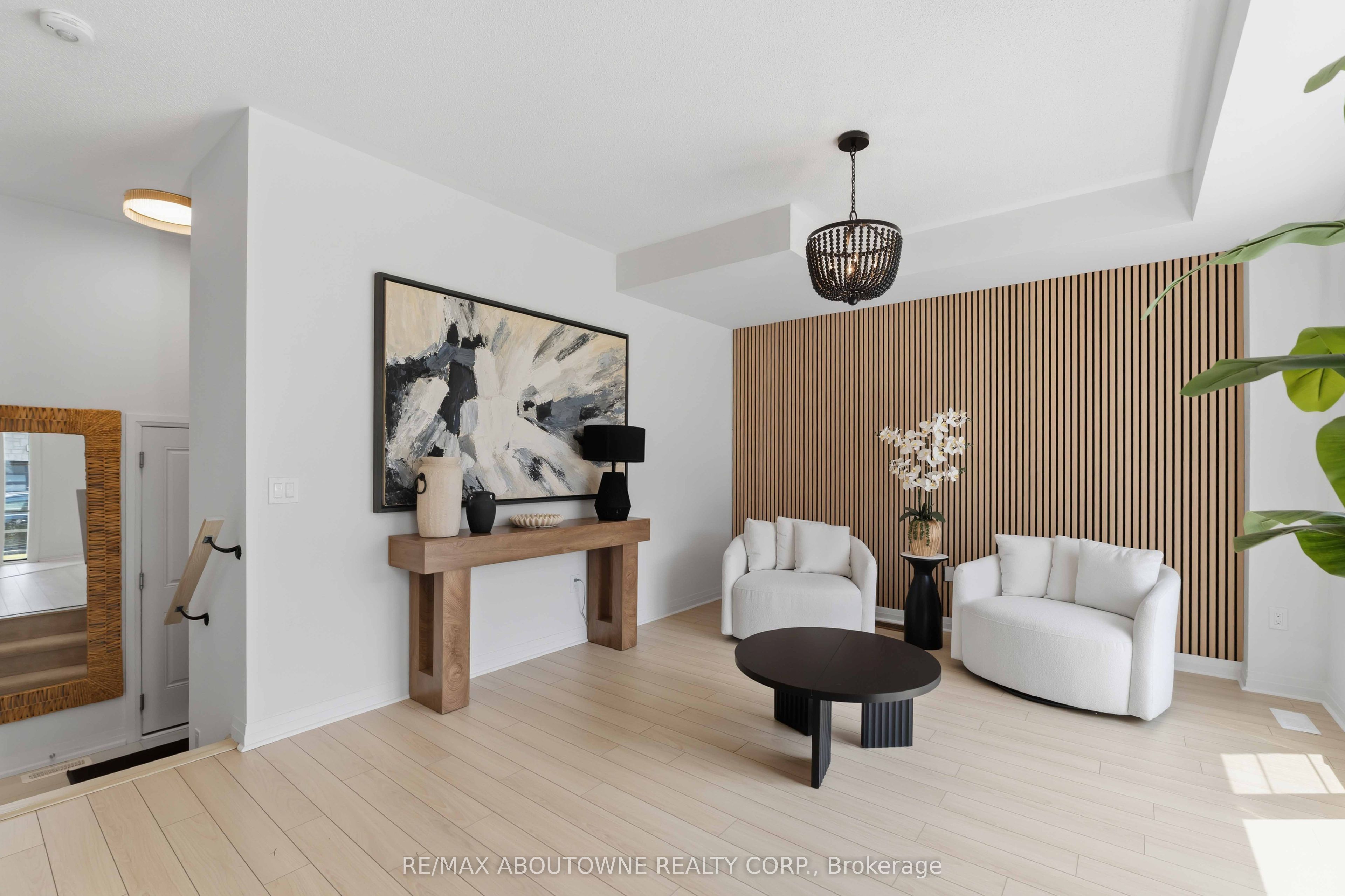 170 Spitfire Drive, Hamilton ‣ X13616126 170 Spitfire Drive, Hamilton ‣ X13616126