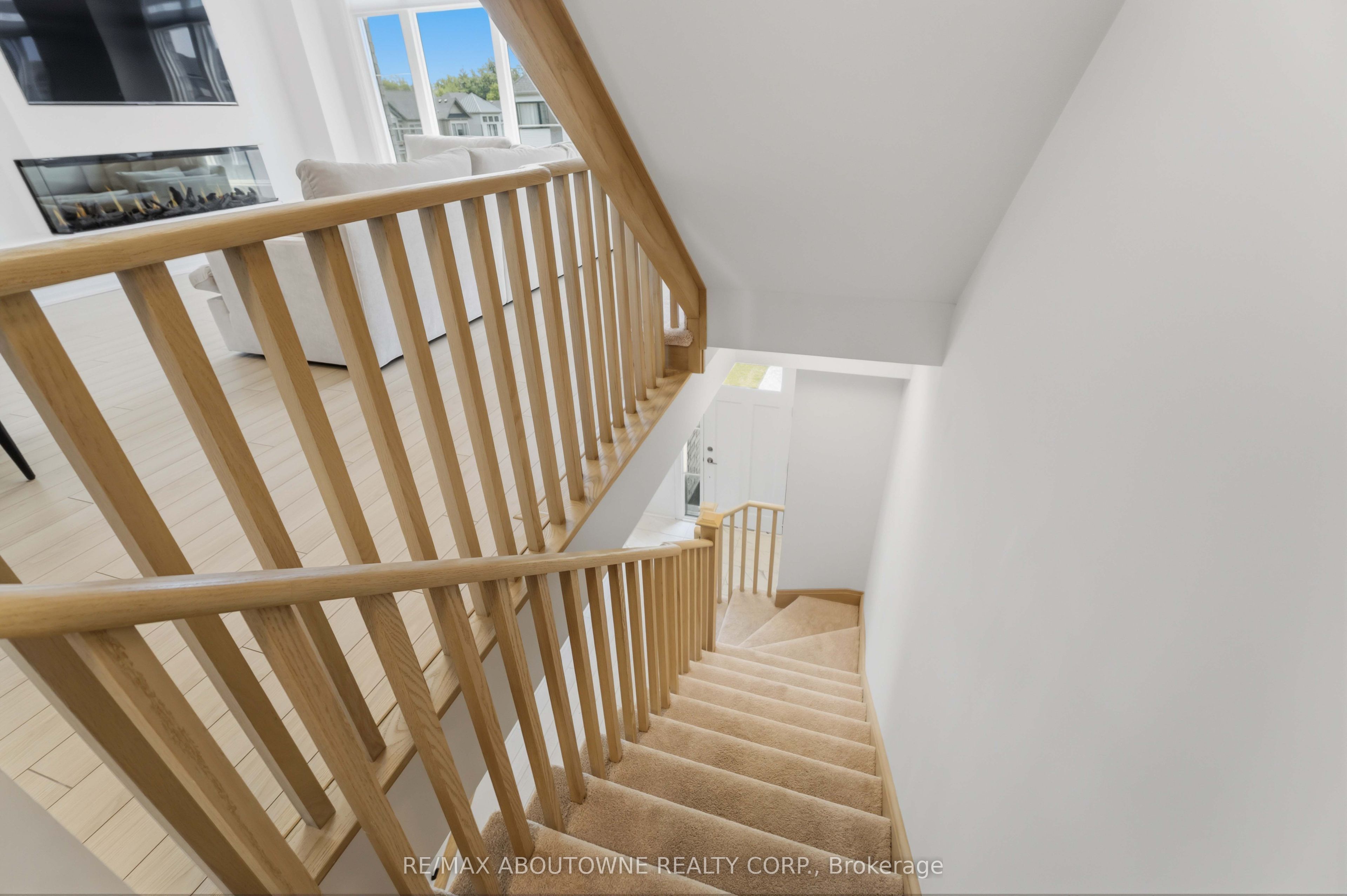 170 Spitfire Drive, Hamilton ‣ X13616126 170 Spitfire Drive, Hamilton ‣ X13616126