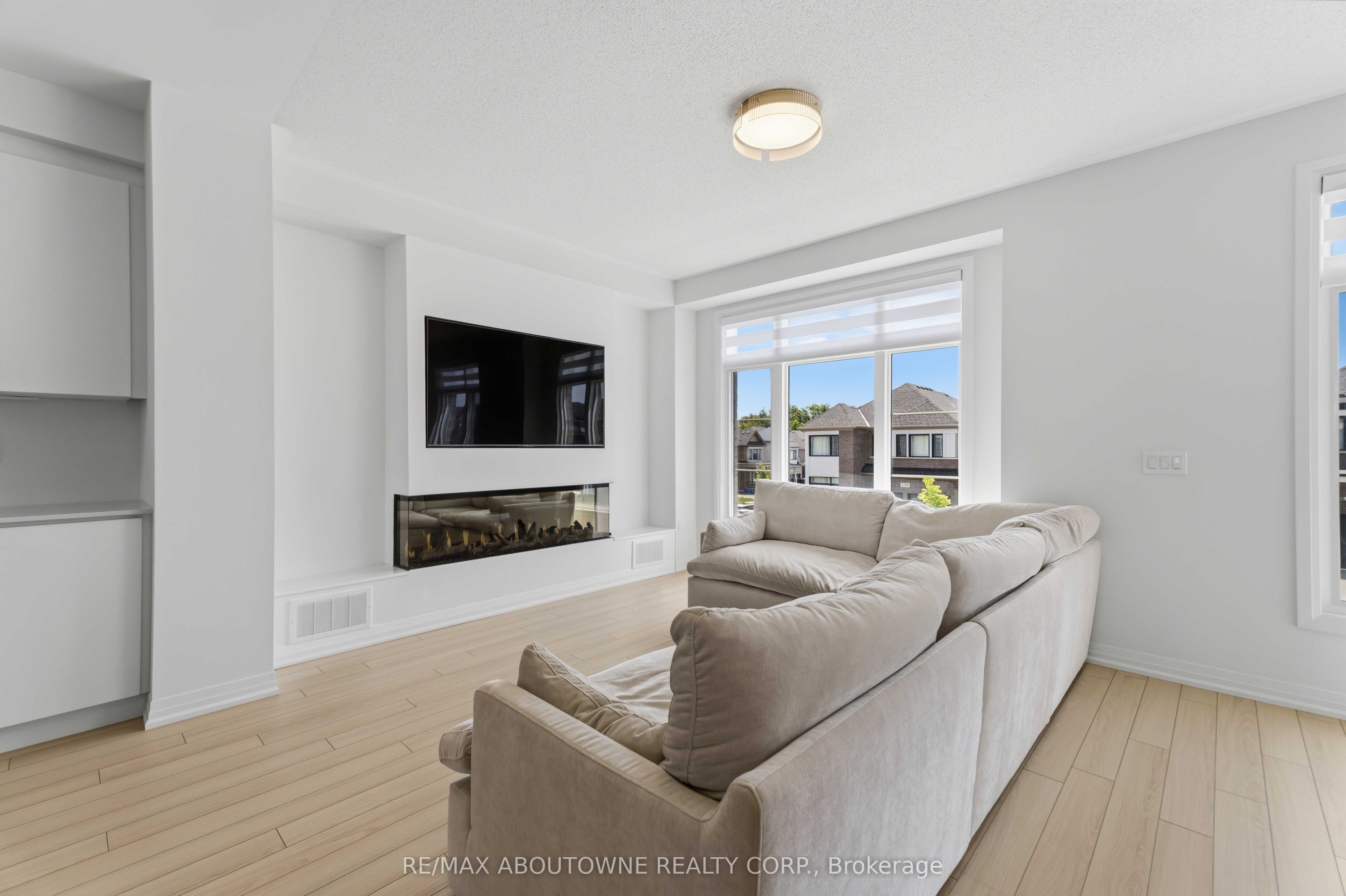 170 Spitfire Drive, Hamilton ‣ X13616126 170 Spitfire Drive, Hamilton ‣ X13616126