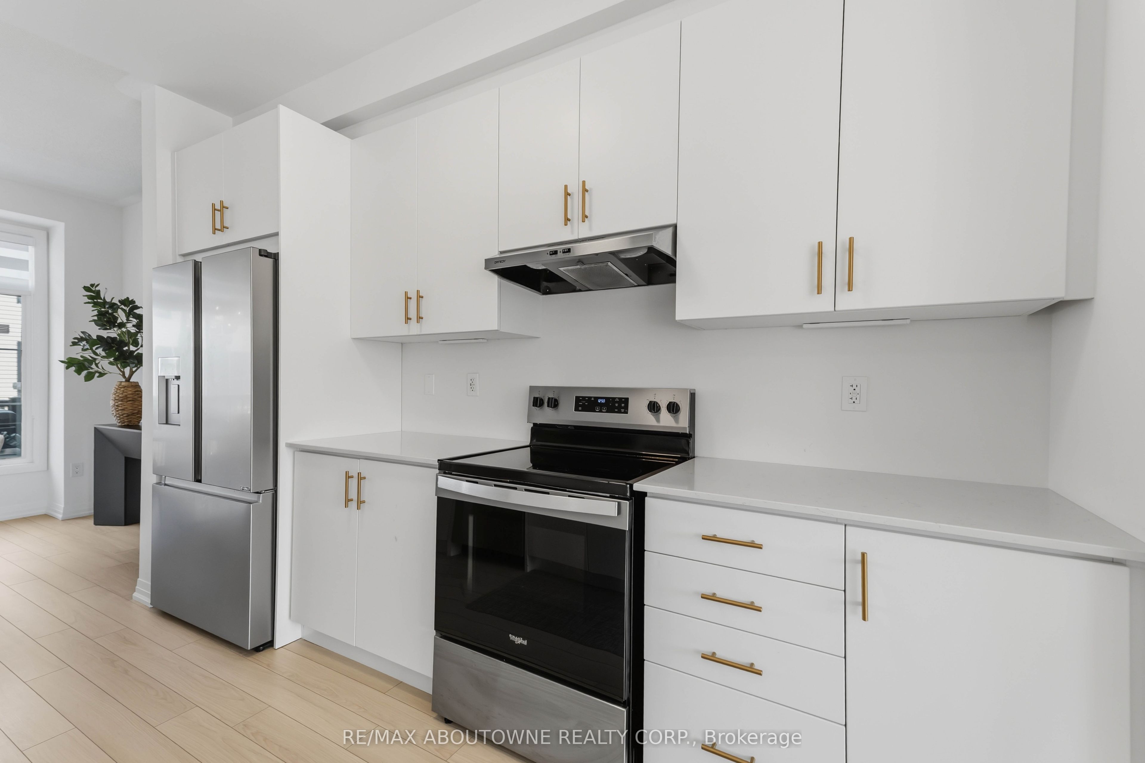 170 Spitfire Drive, Hamilton ‣ X13616126 170 Spitfire Drive, Hamilton ‣ X13616126