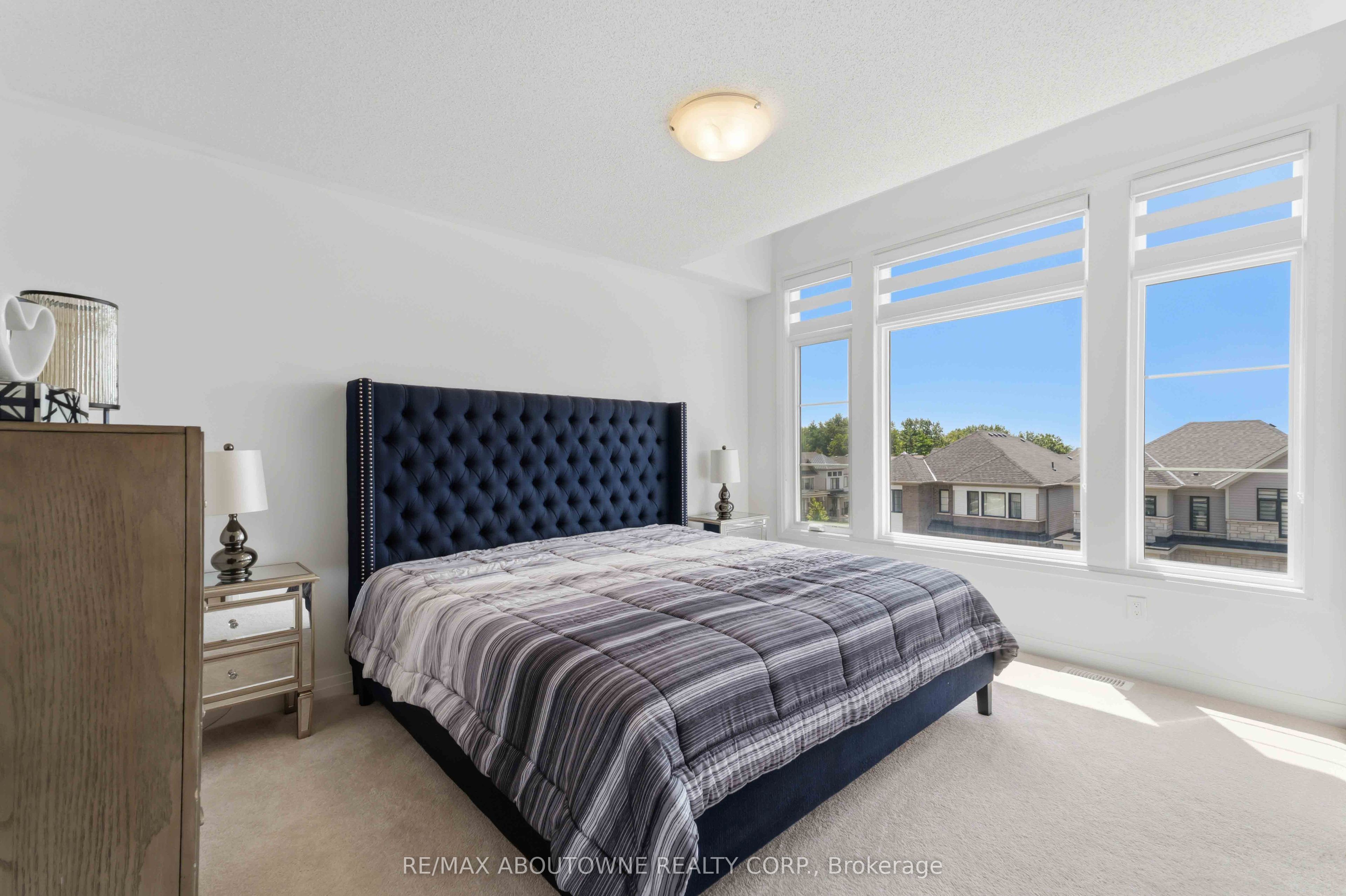 170 Spitfire Drive, Hamilton ‣ X13616126 170 Spitfire Drive, Hamilton ‣ X13616126