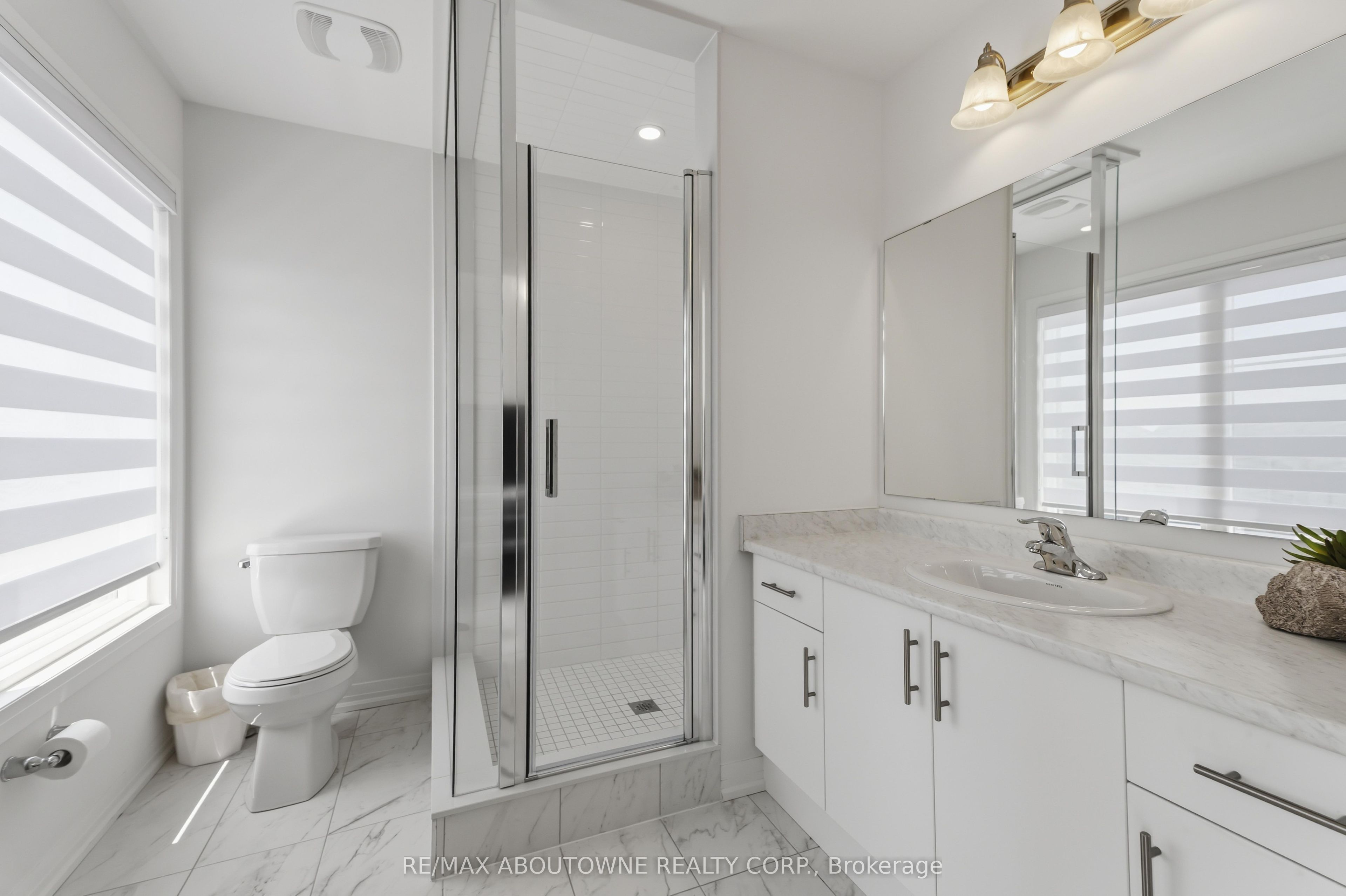 170 Spitfire Drive, Hamilton ‣ X13616126 170 Spitfire Drive, Hamilton ‣ X13616126