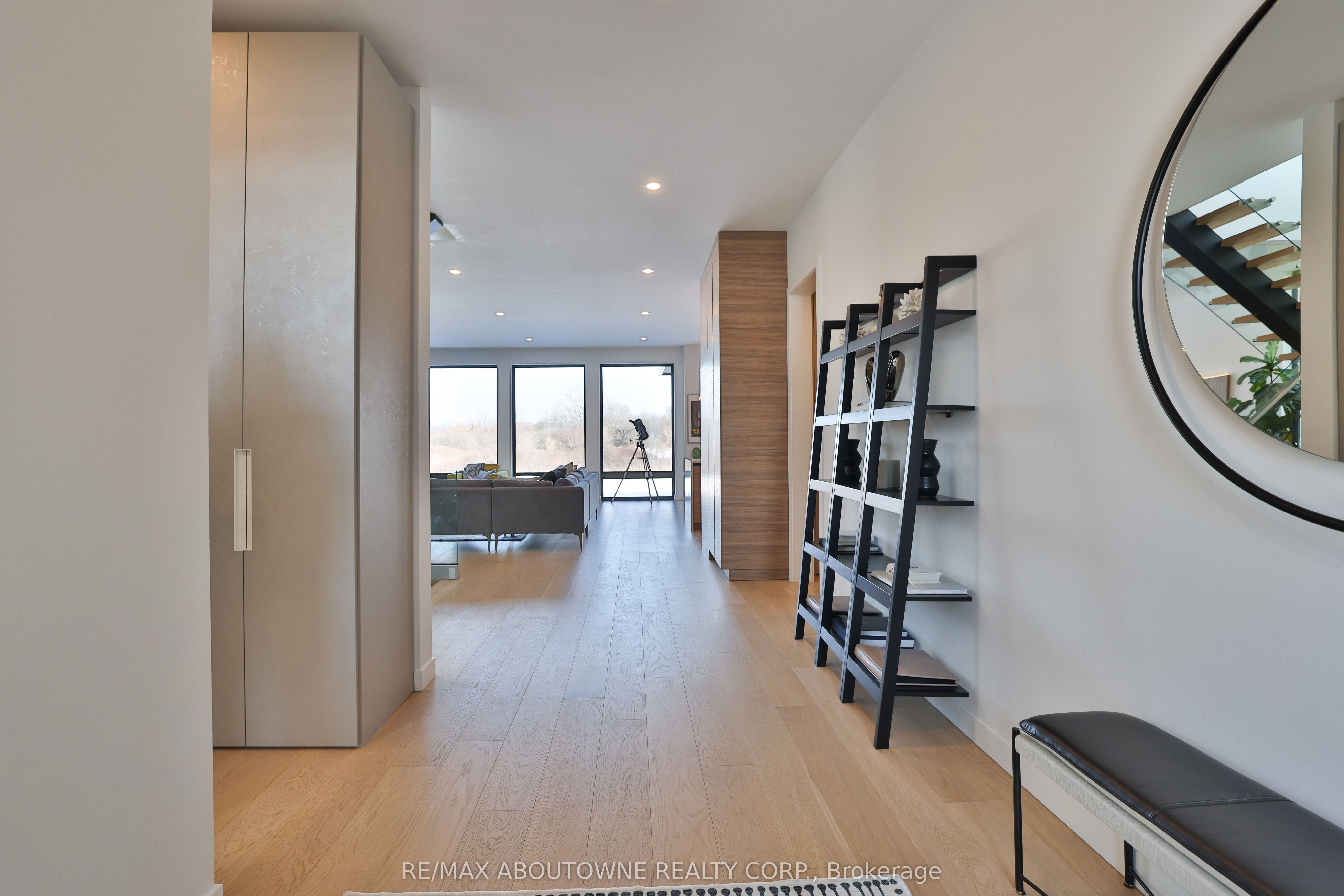 70 Upper Mount Albion Road, Hamilton ‣ X13616818 70 Upper Mount Albion Road, Hamilton ‣ X13616818