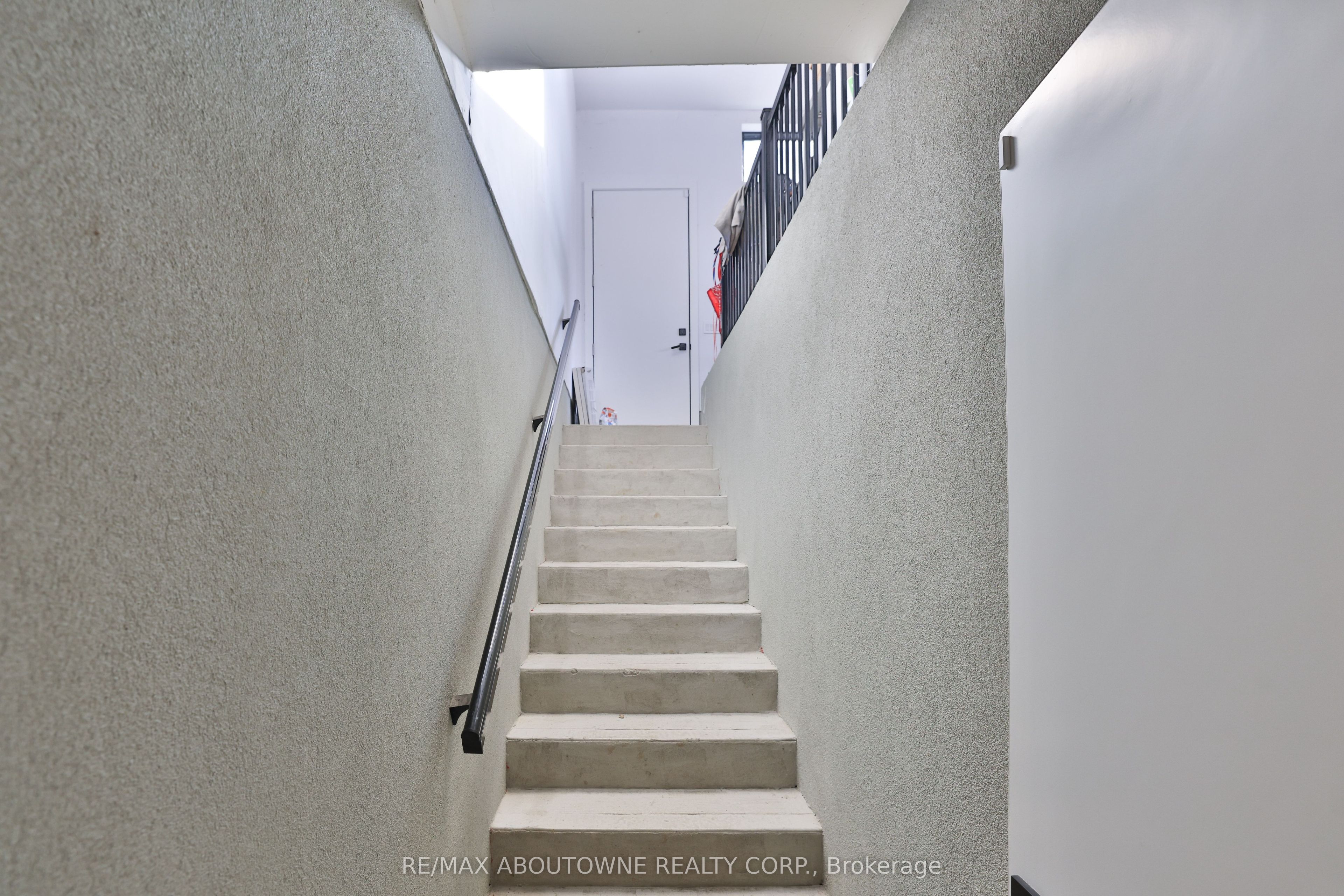70 Upper Mount Albion Road, Hamilton ‣ X13616818 70 Upper Mount Albion Road, Hamilton ‣ X13616818