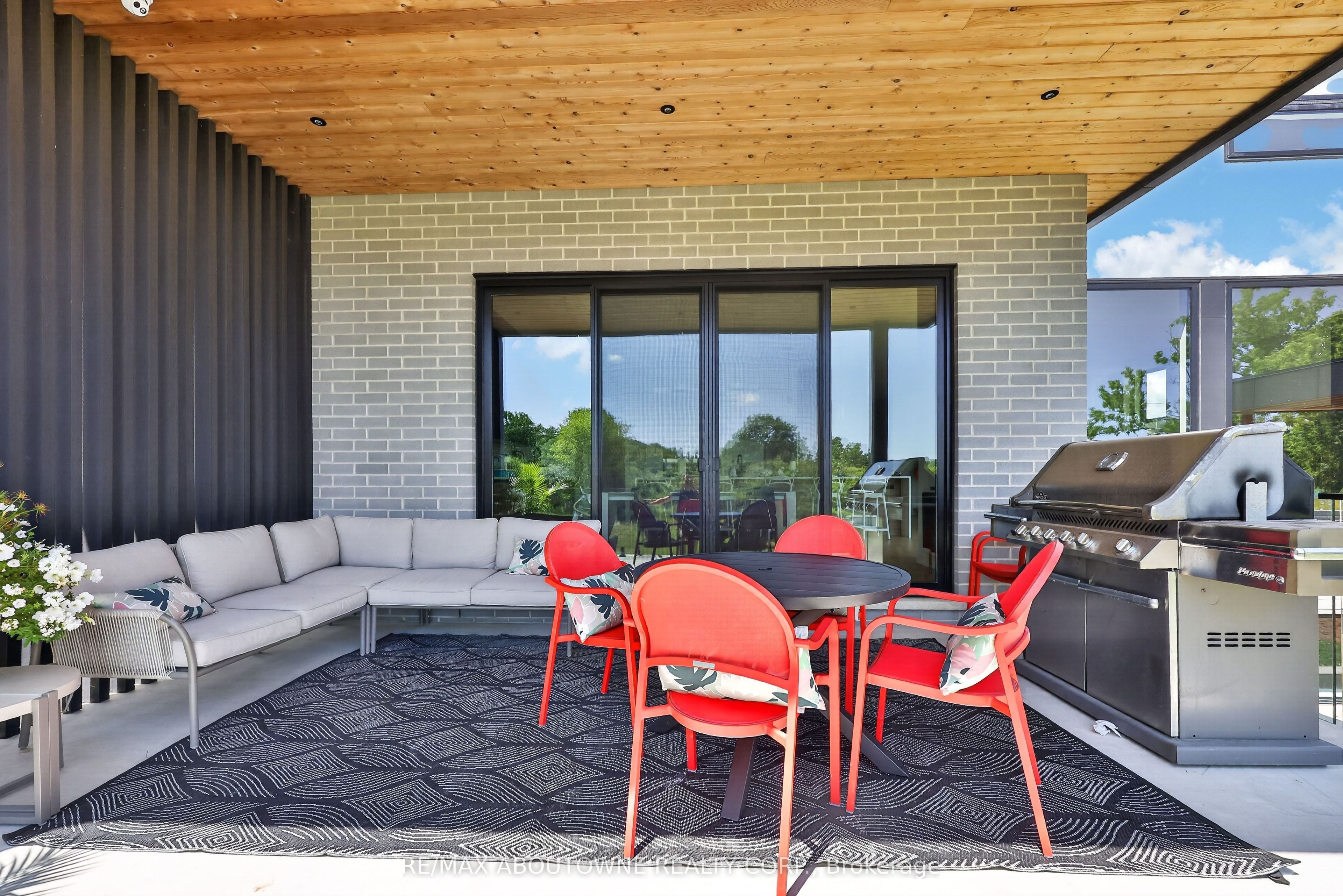 70 Upper Mount Albion Road, Hamilton ‣ X13616818 70 Upper Mount Albion Road, Hamilton ‣ X13616818