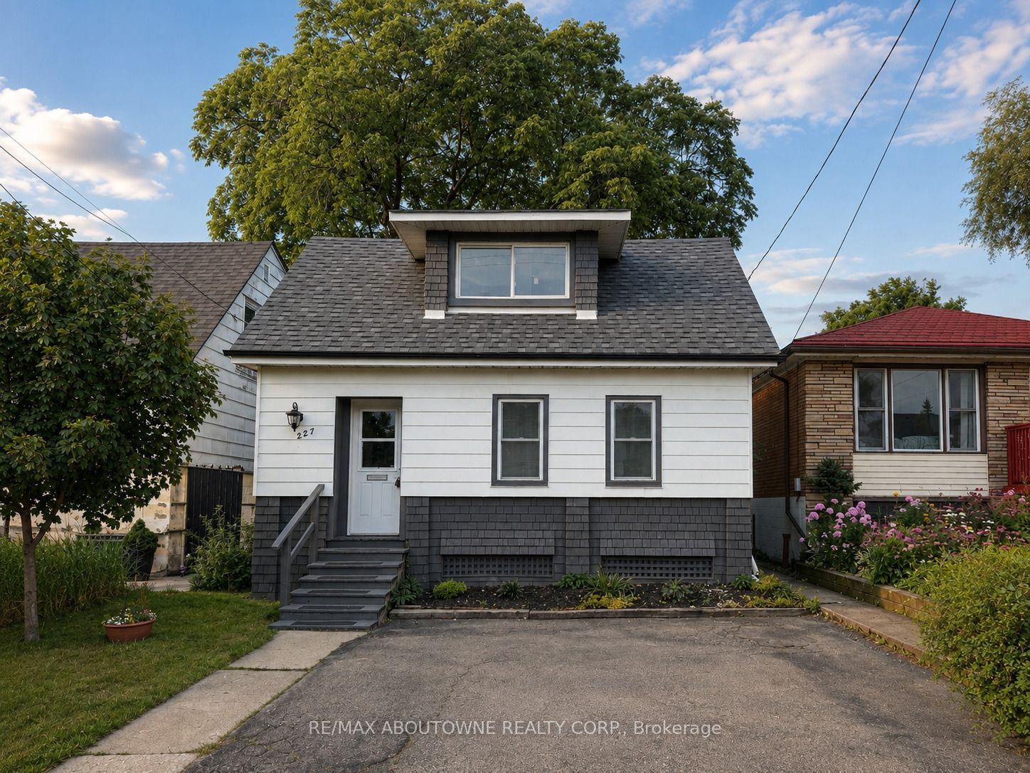 227 East 23rd Street, Hamilton