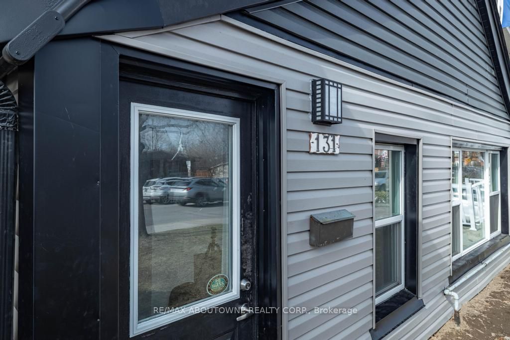 131 WEST Avenue, Hamilton ‣ X13725808 131 WEST Avenue, Hamilton ‣ X13725808