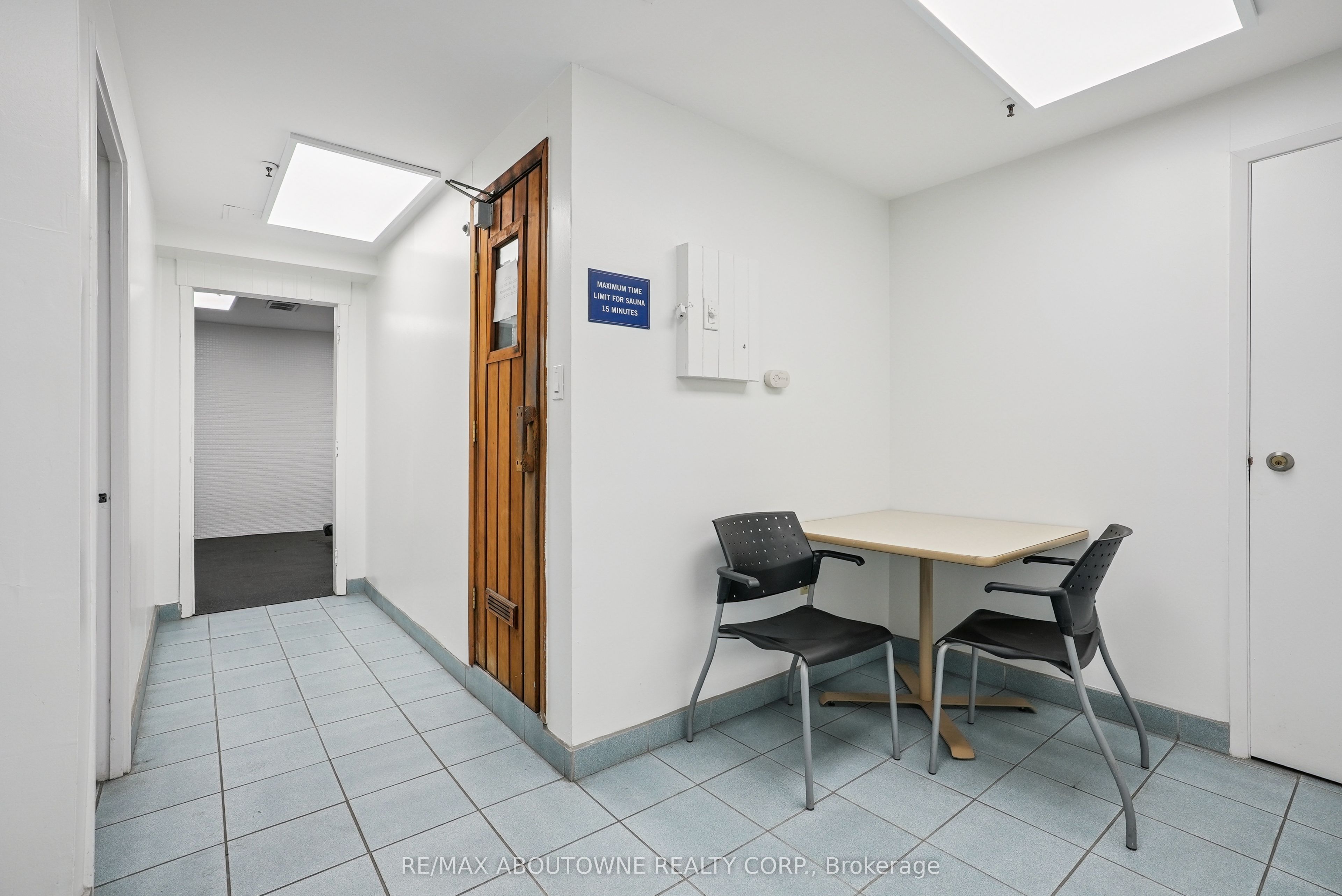 02 – 111 Market Street, Hamilton ‣ X13786412 02 – 111 Market Street, Hamilton ‣ X13786412