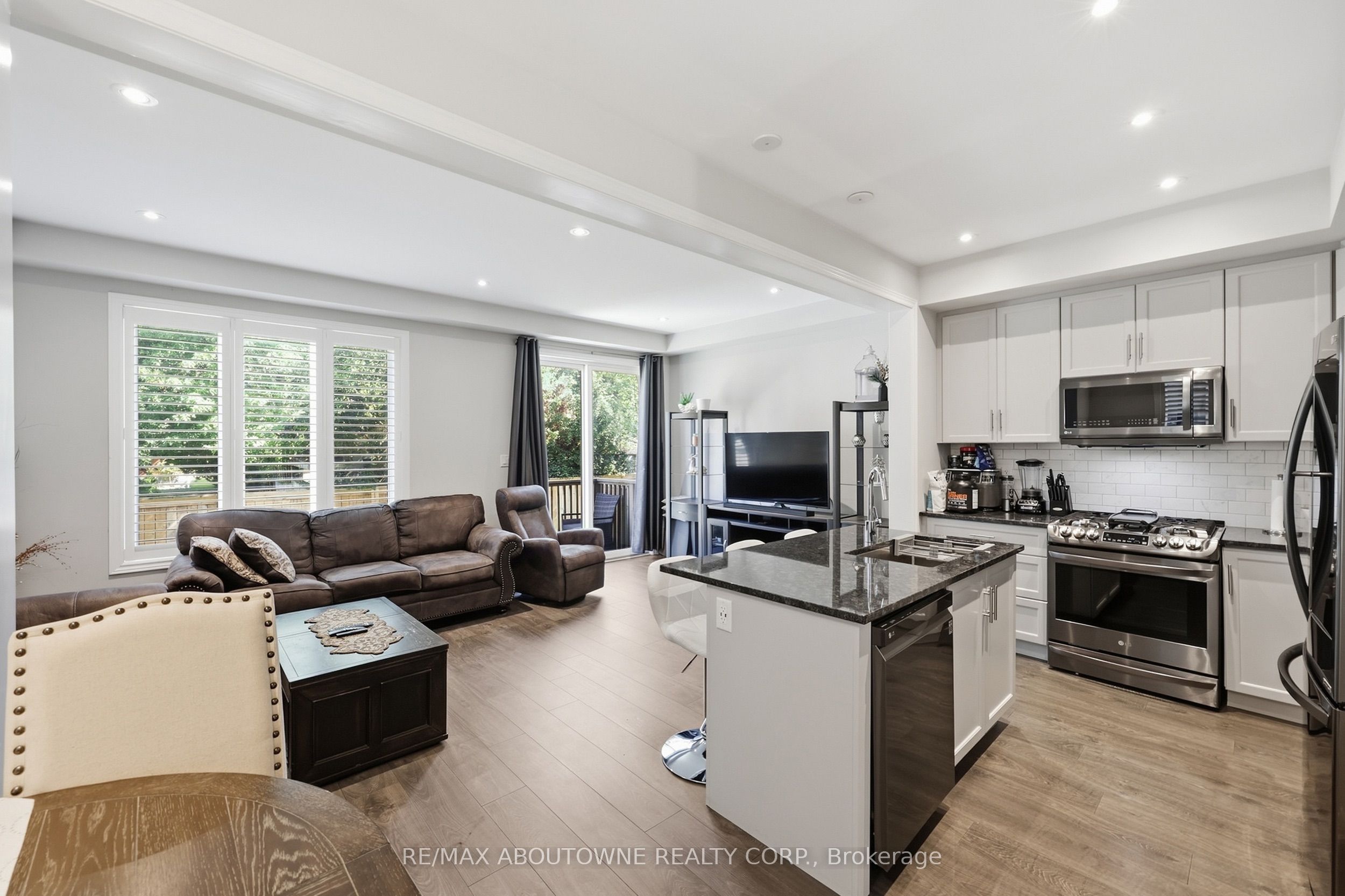44 – 288 Glover Road, Hamilton ‣ X13788180 44 – 288 Glover Road, Hamilton ‣ X13788180