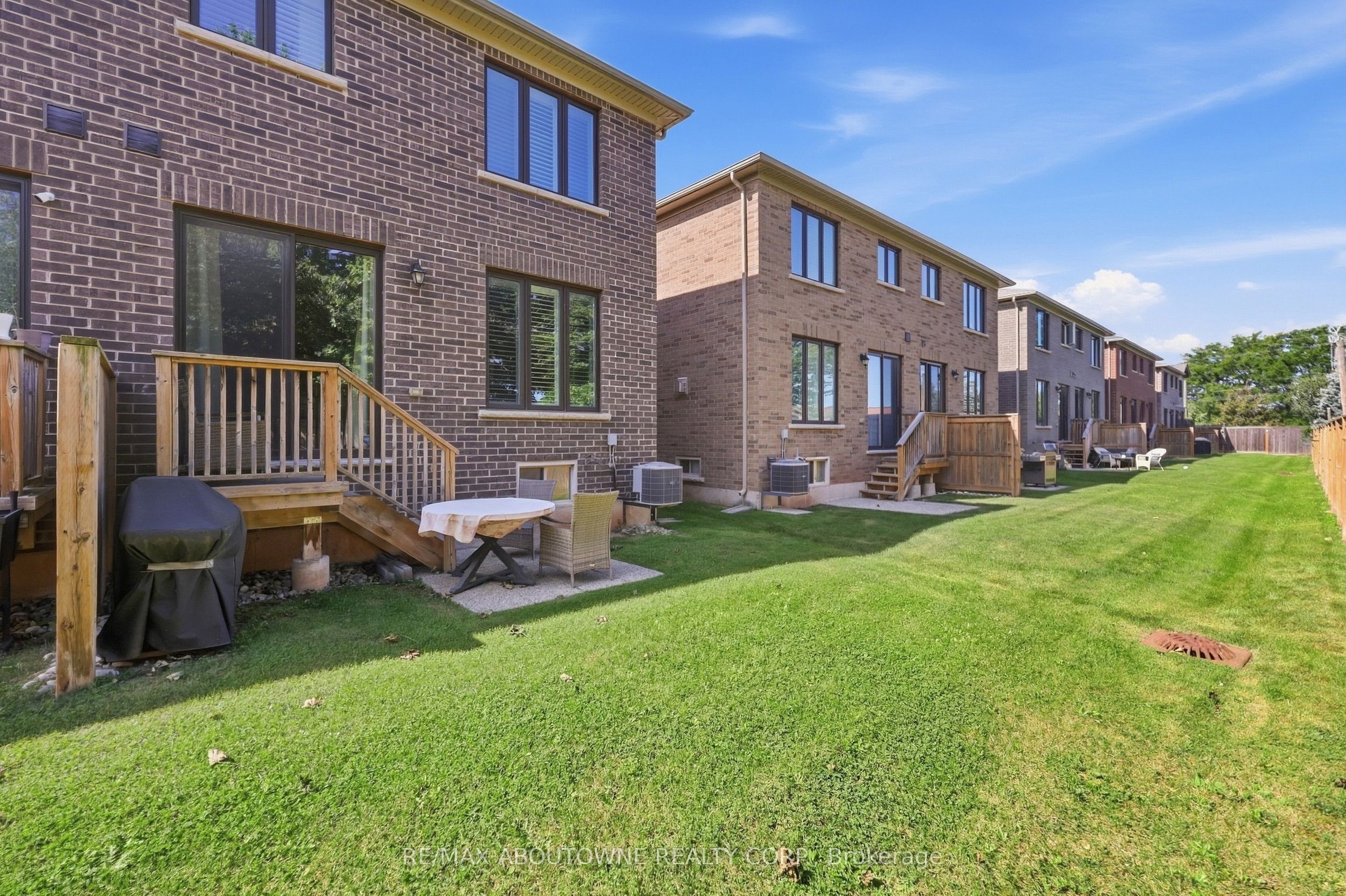 44 – 288 Glover Road, Hamilton ‣ X13788180 44 – 288 Glover Road, Hamilton ‣ X13788180