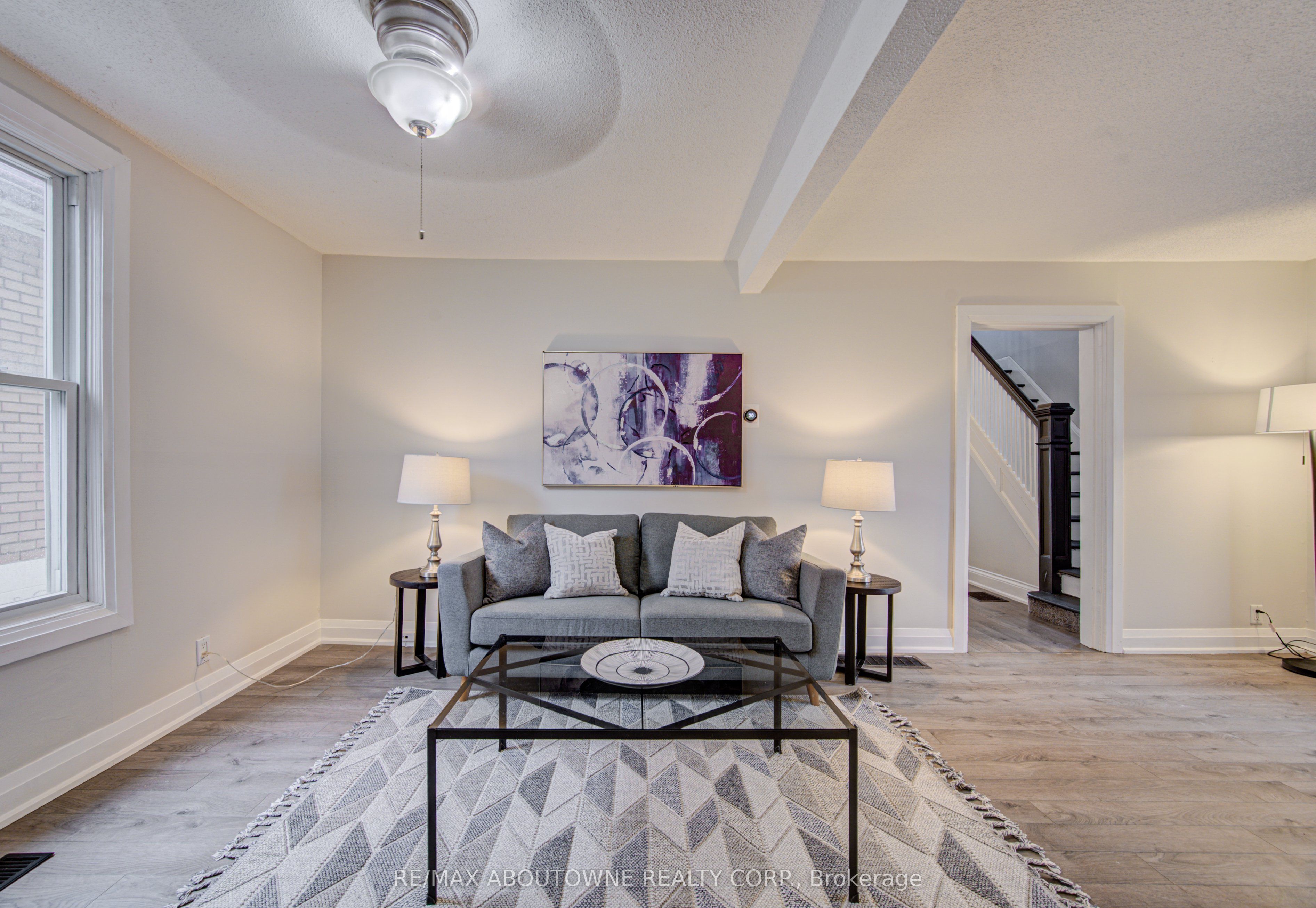 227 East 23rd Street, Hamilton ‣ X13819610 227 East 23rd Street, Hamilton ‣ X13819610