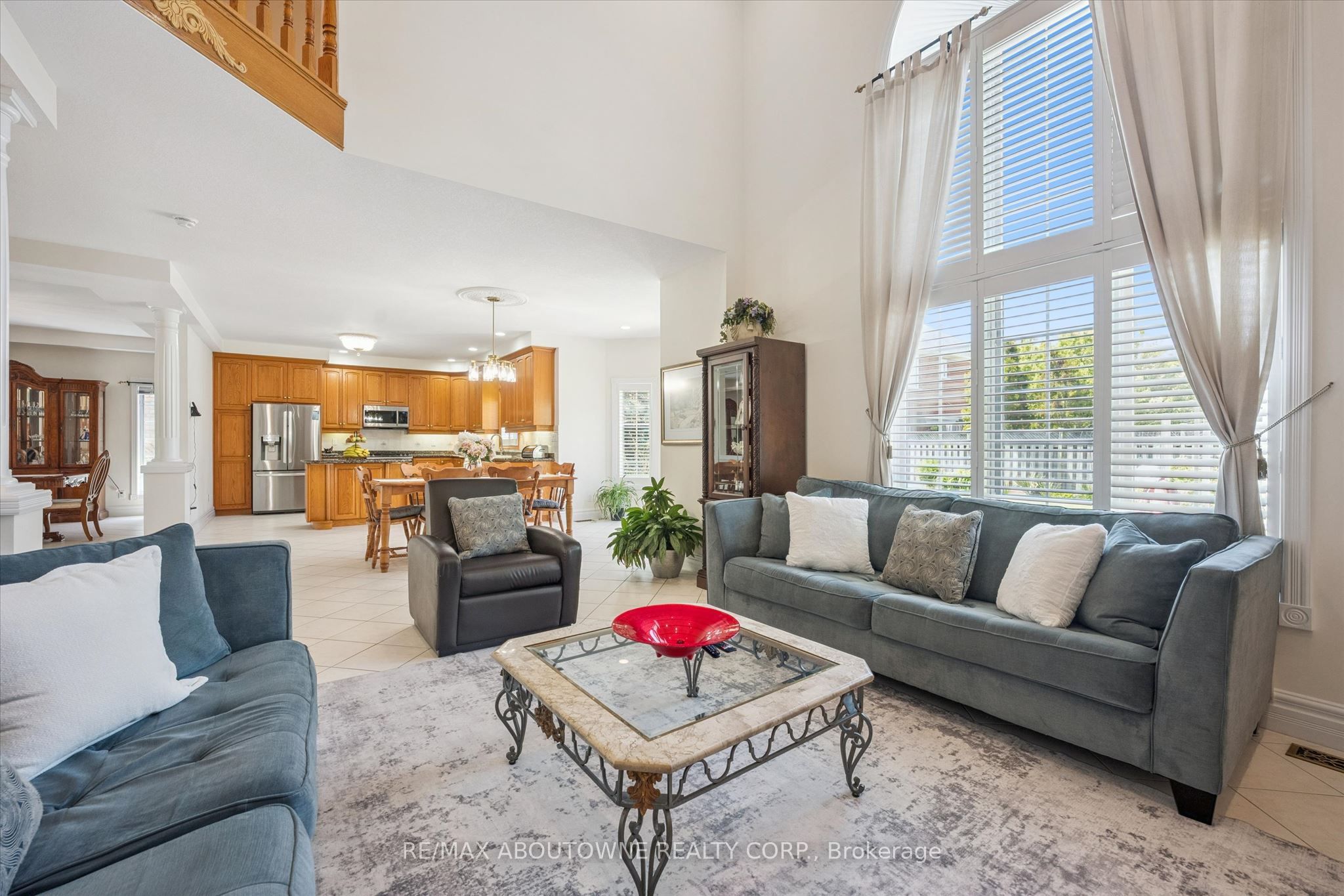 6 Fourseasons Drive, Hamilton ‣ X13832394 6 Fourseasons Drive, Hamilton ‣ X13832394