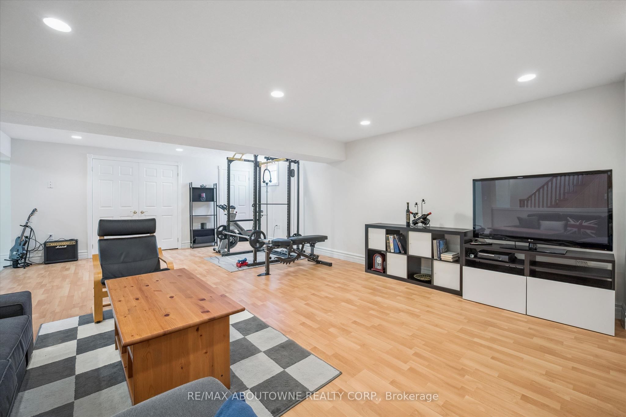 6 Fourseasons Drive, Hamilton ‣ X13832394 6 Fourseasons Drive, Hamilton ‣ X13832394