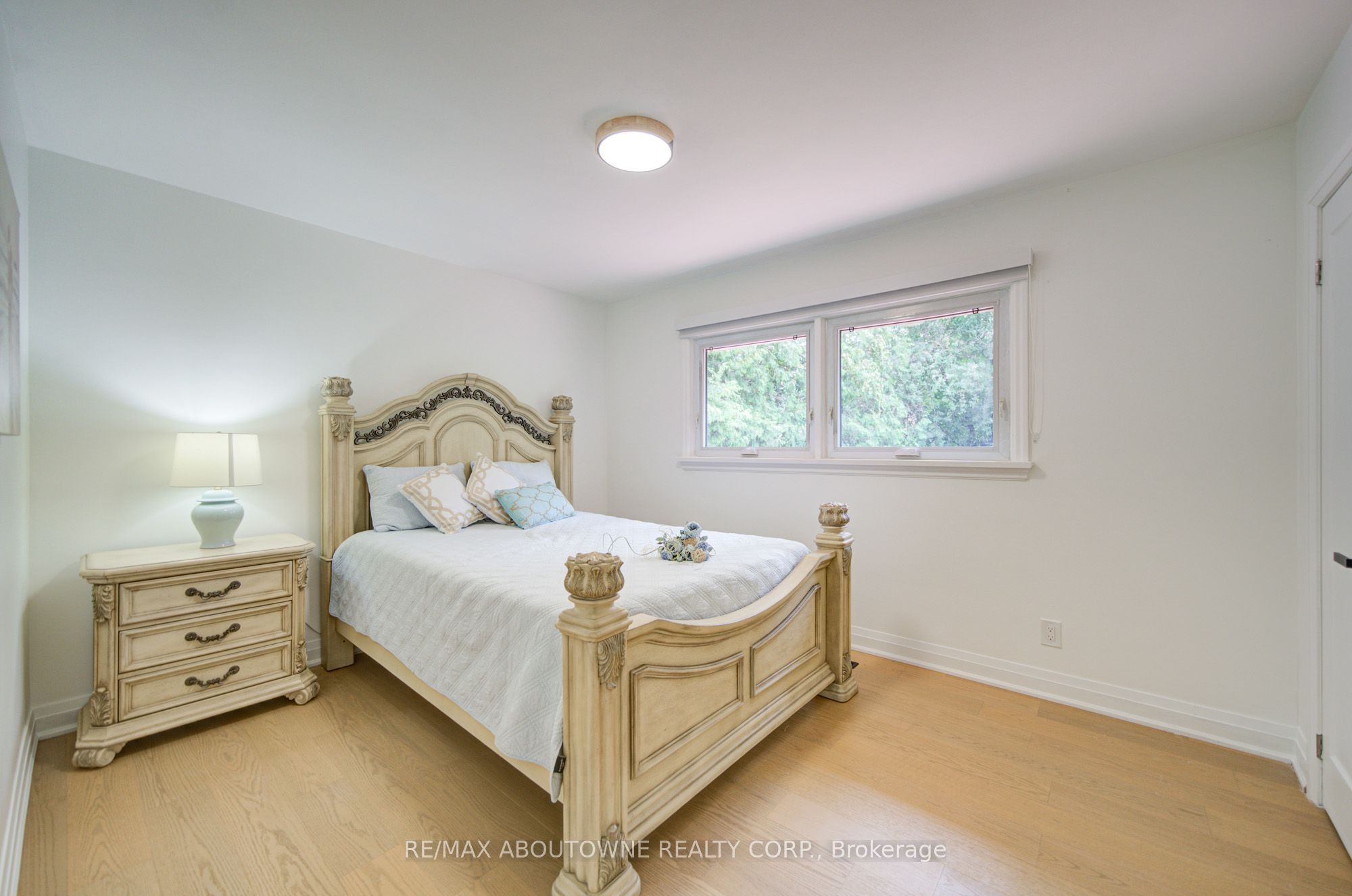 30 Dale Avenue, Hamilton ‣ X13859372 30 Dale Avenue, Hamilton ‣ X13859372