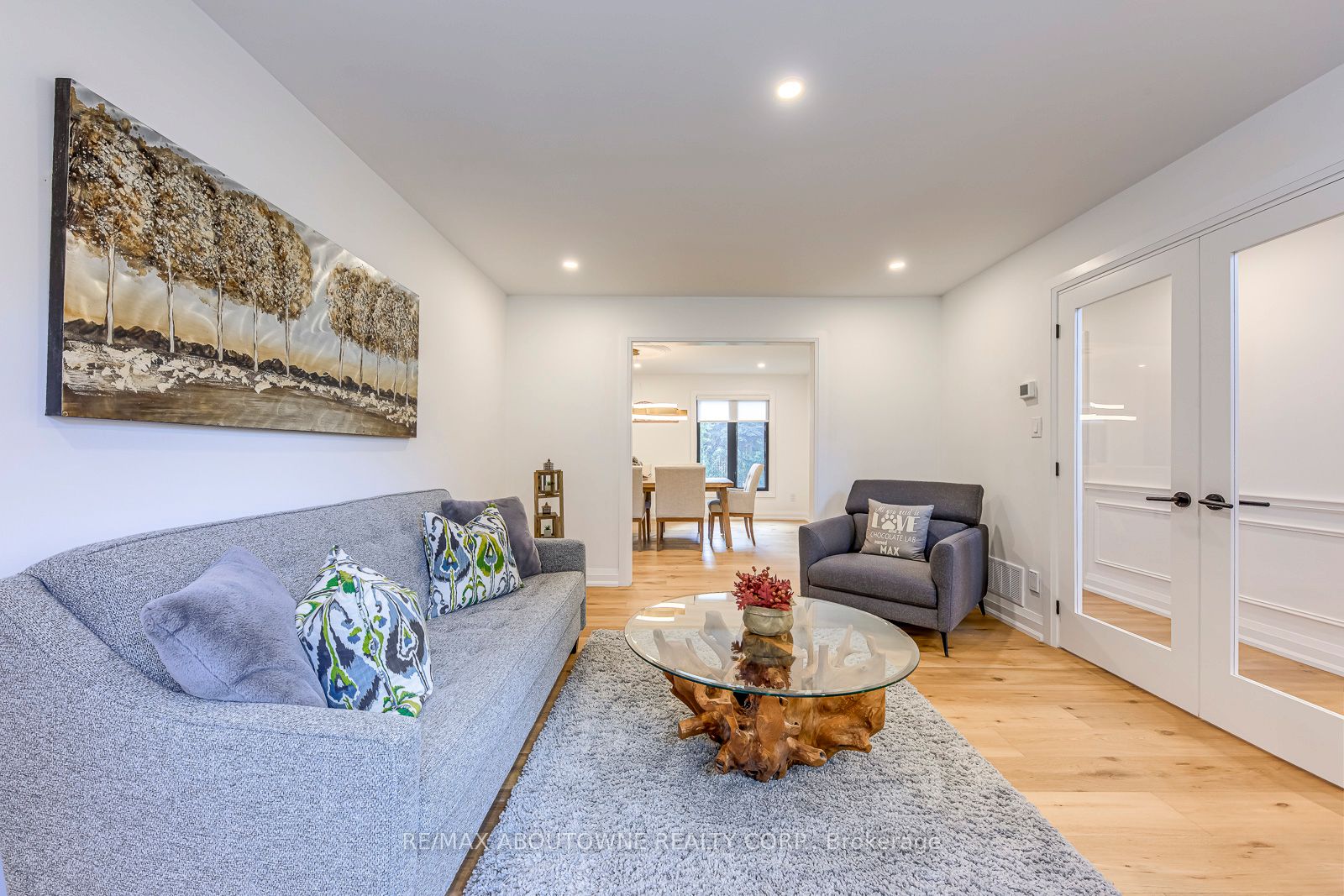 54 Deerview Avenue, Hamilton ‣ X14082306 54 Deerview Avenue, Hamilton ‣ X14082306