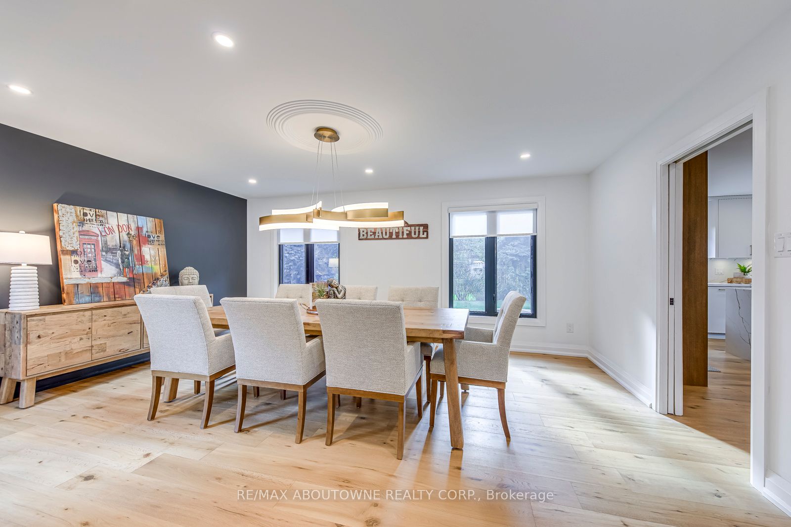 54 Deerview Avenue, Hamilton ‣ X14082306 54 Deerview Avenue, Hamilton ‣ X14082306