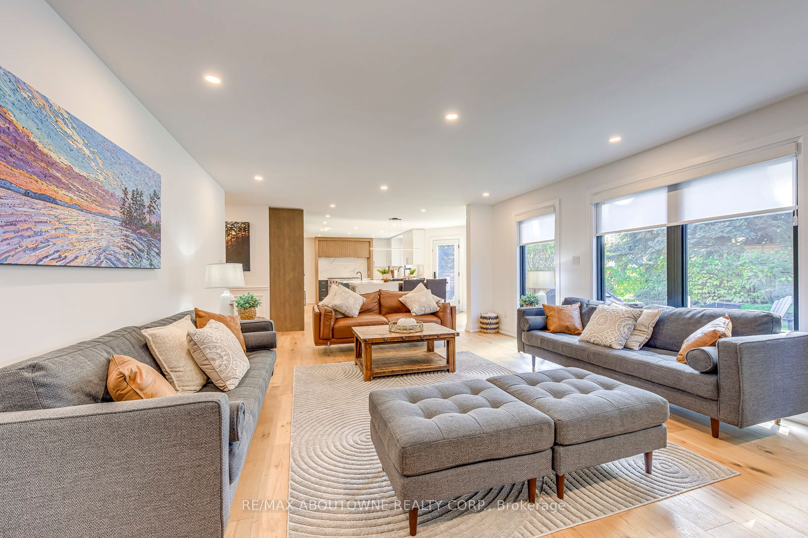 54 Deerview Avenue, Hamilton ‣ X14082306 54 Deerview Avenue, Hamilton ‣ X14082306
