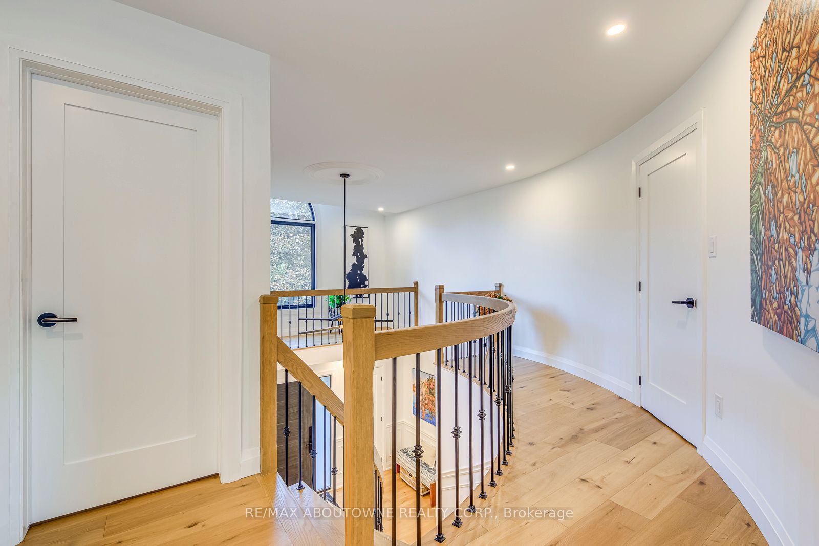 54 Deerview Avenue, Hamilton ‣ X14082306 54 Deerview Avenue, Hamilton ‣ X14082306