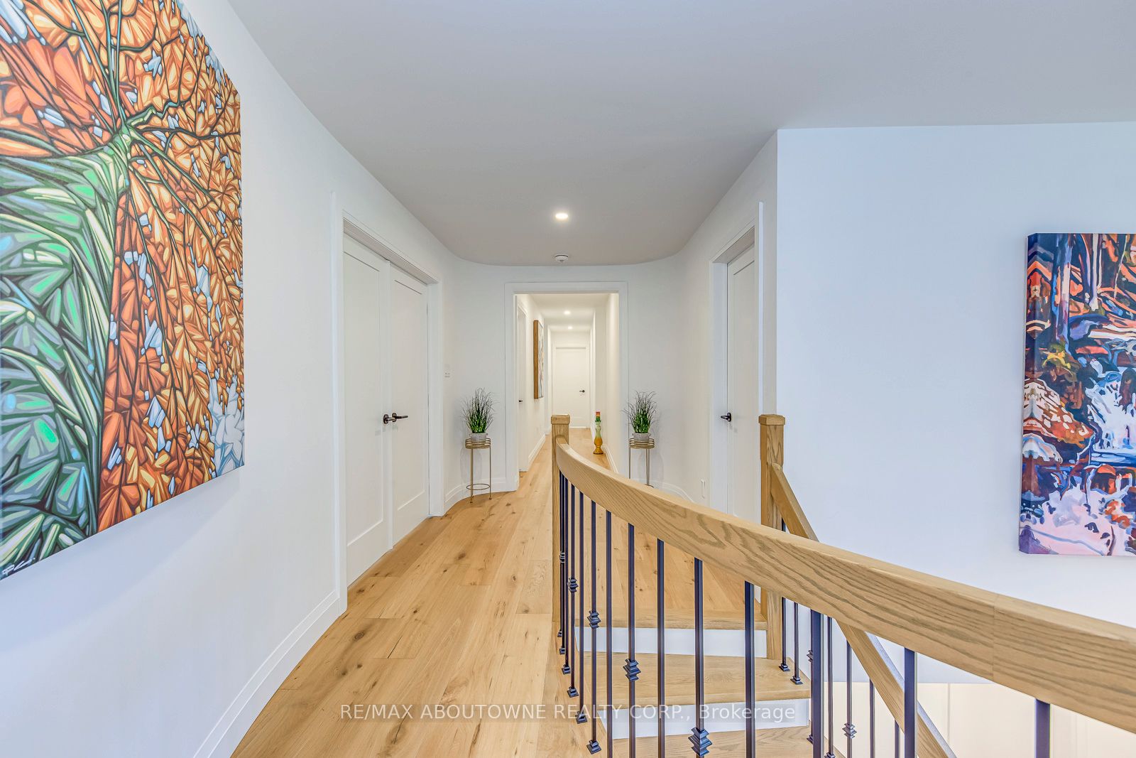 54 Deerview Avenue, Hamilton ‣ X14082306 54 Deerview Avenue, Hamilton ‣ X14082306