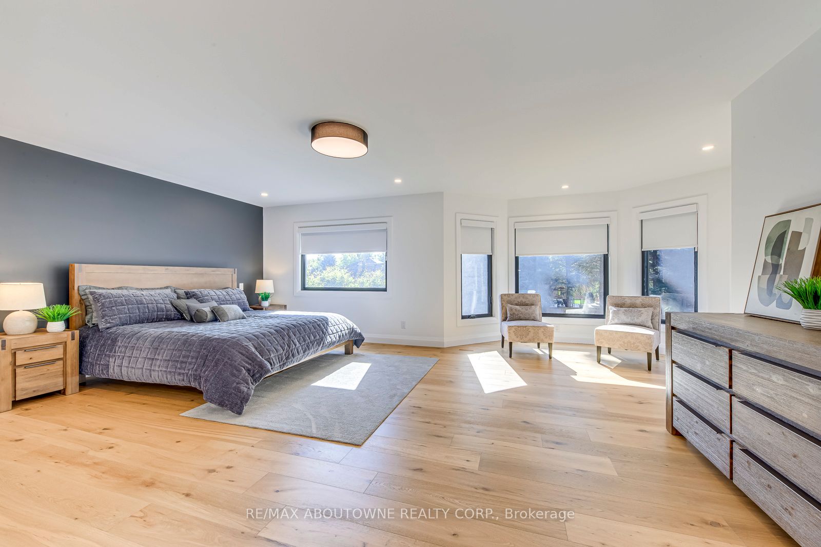 54 Deerview Avenue, Hamilton ‣ X14082306 54 Deerview Avenue, Hamilton ‣ X14082306