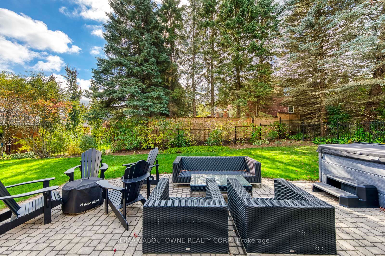 54 Deerview Avenue, Hamilton ‣ X14082306 54 Deerview Avenue, Hamilton ‣ X14082306