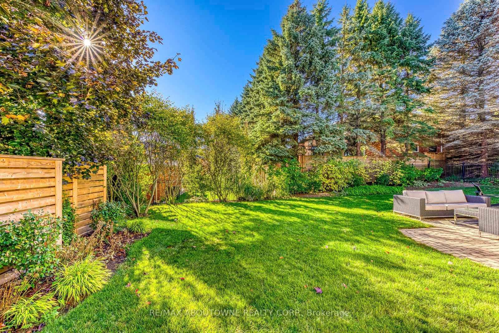54 Deerview Avenue, Hamilton ‣ X14082306 54 Deerview Avenue, Hamilton ‣ X14082306