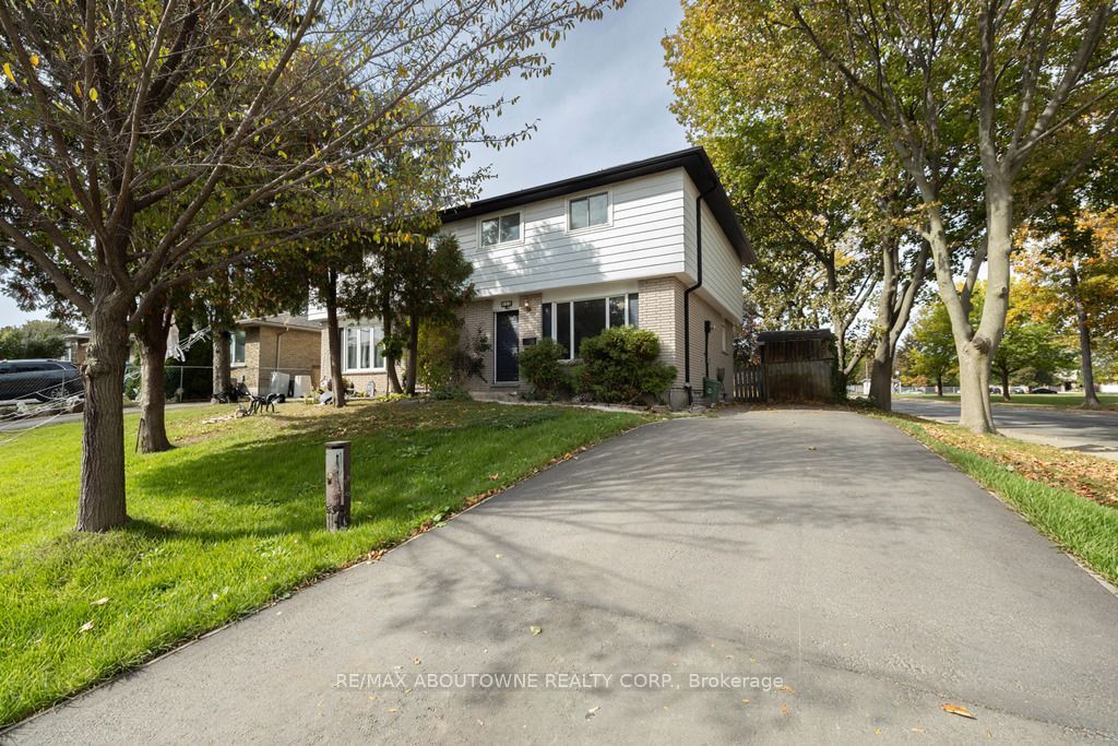 4 Glamis Court, Hamilton