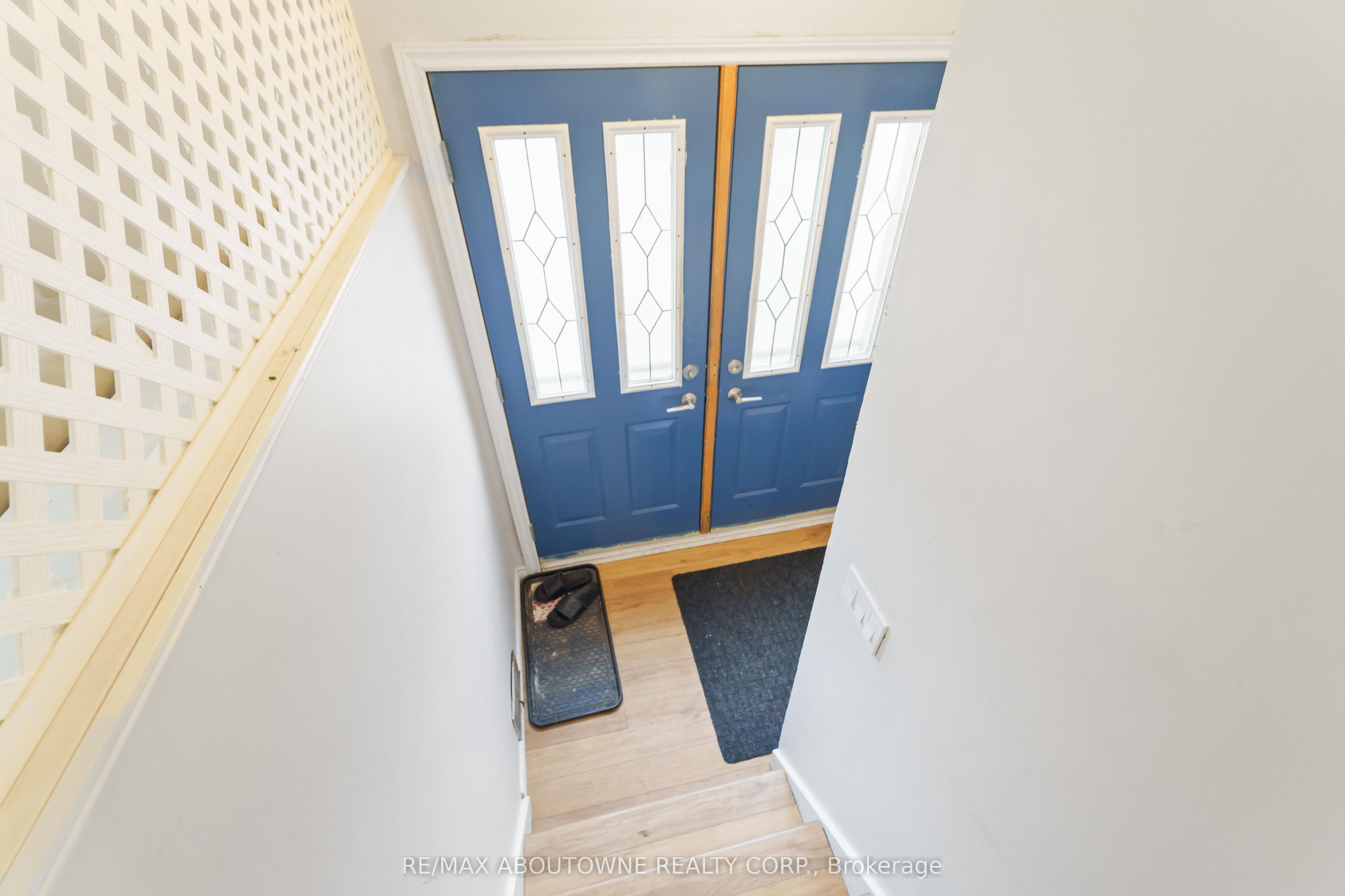 517 Mohawk Road, Hamilton ‣ X14124106 517 Mohawk Road, Hamilton ‣ X14124106