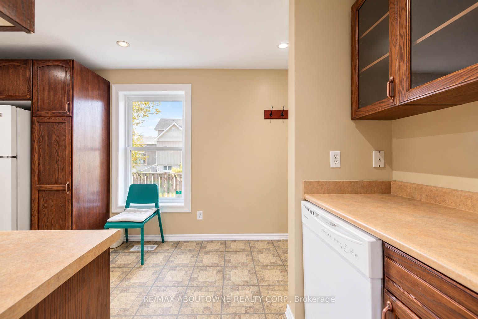 81 Glendale Avenue, Hamilton ‣ X14124464 81 Glendale Avenue, Hamilton ‣ X14124464